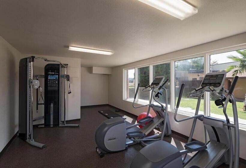 هتل Stevens Inn A Howard Johnson By Wyndham