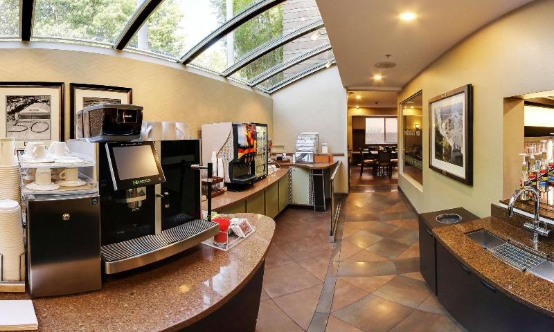 בית מלון כפרי Strata