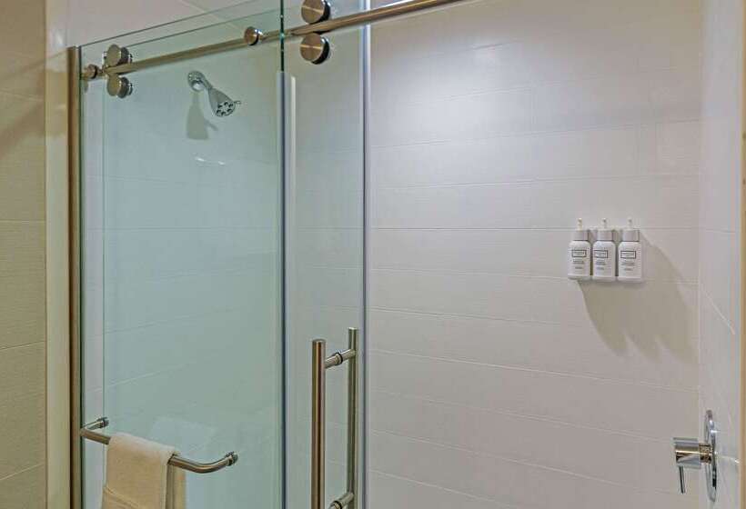 The Penn Stroud, Stroudsburg   Poconos, Ascend Hotel Collection