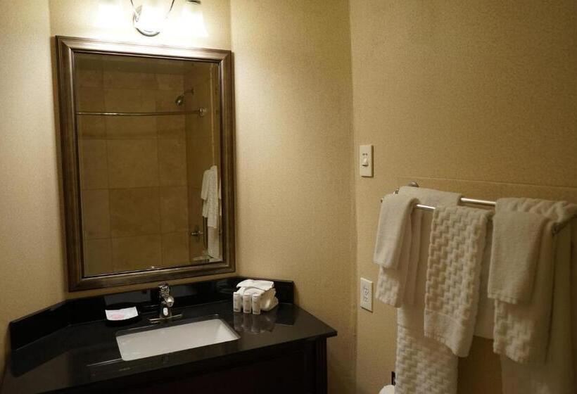 فندق Wingate By Wyndham Bellingham Heritage Inn