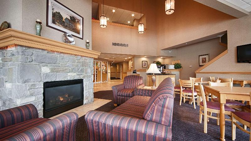 ホテル Best Western Plus Revere Inn & Suites