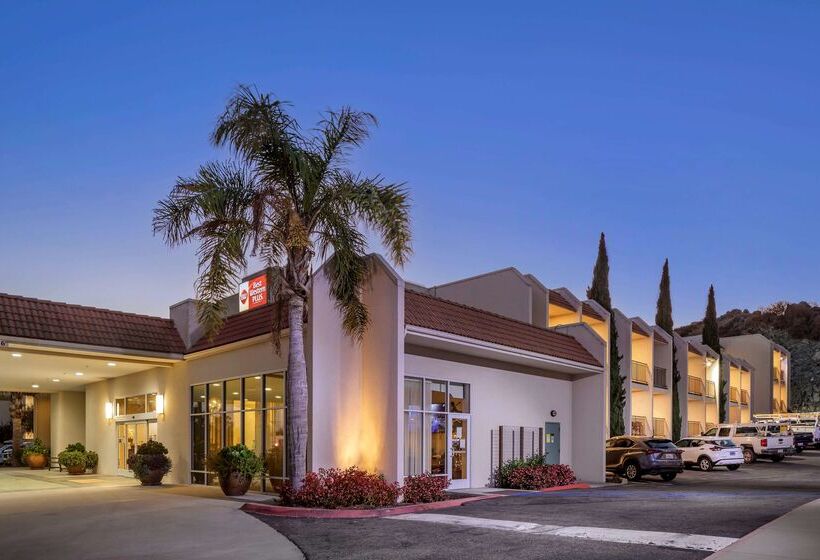 בית מלון כפרי Best Western Plus Royal Oak