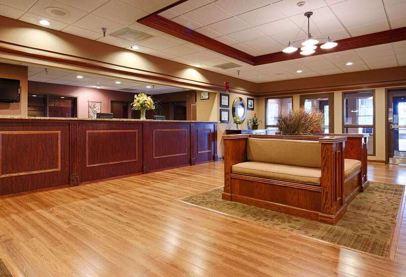 هتل Best Western Plus Steeplegate Inn