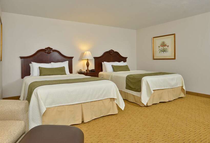 هتل Best Western Plus Steeplegate Inn