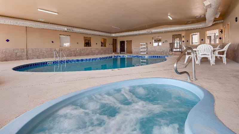 هتل Best Western West Hills Inn