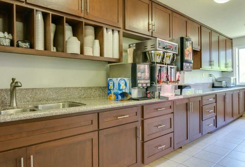 هتل California Suites