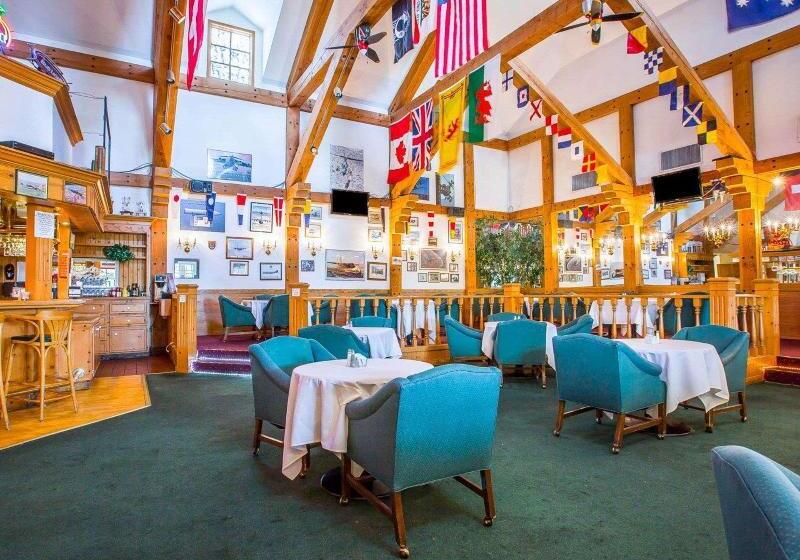 호텔 Clarion Inn Near China Lake Naval Station
