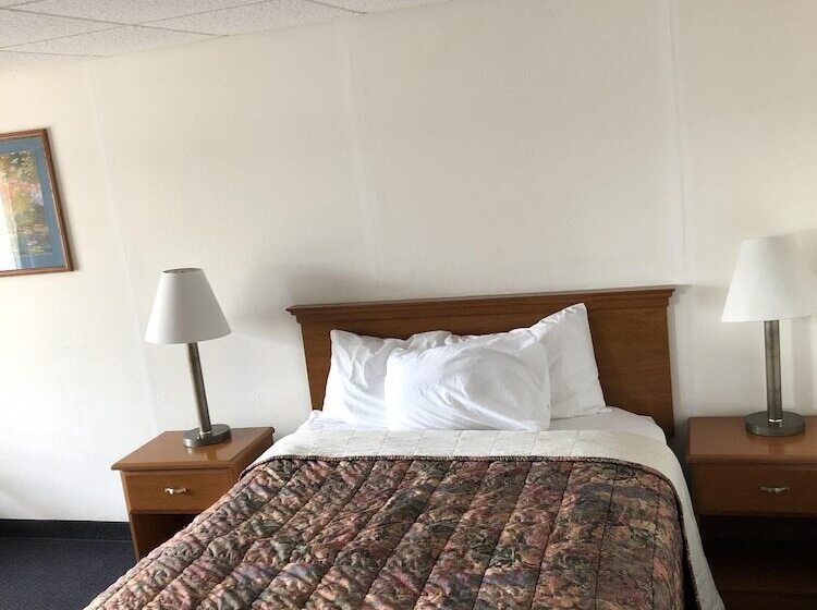 فندق Corn Palace Inn