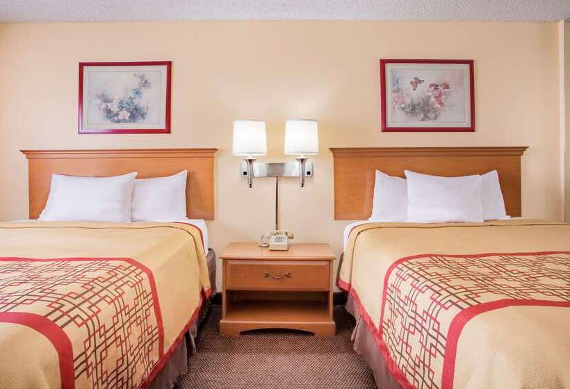 هتل Days Inn By Wyndham St. George