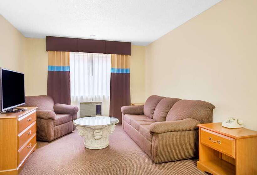 هتل Days Inn By Wyndham St. George