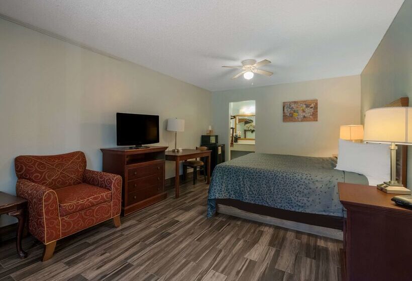هتل Econo Lodge Inn & Suites Fulton  Rockport