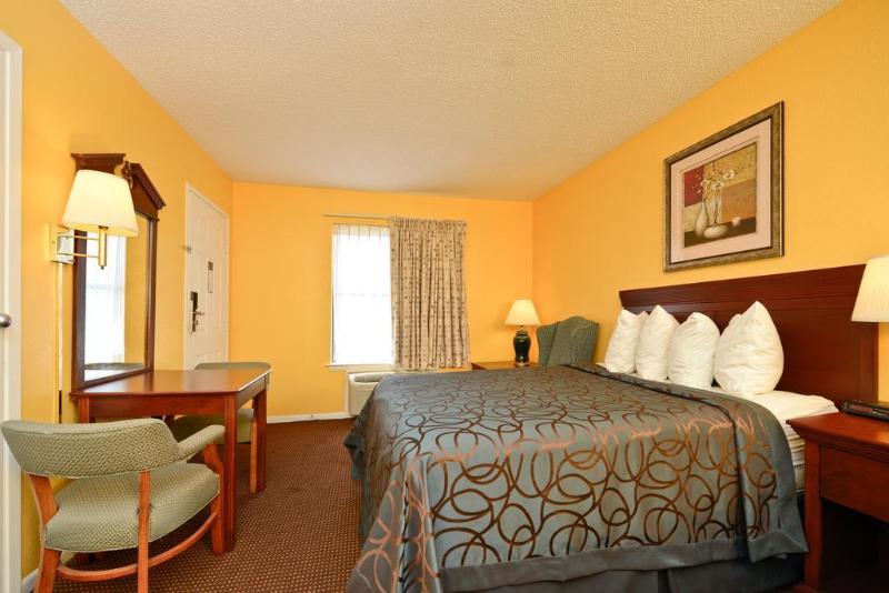 هتل Econo Lodge Inn & Suites Fulton  Rockport