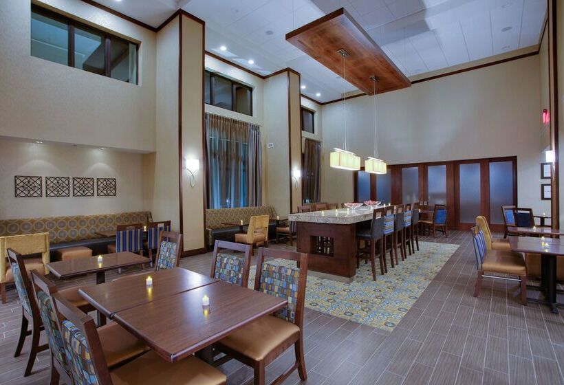 فندق Hampton Inn & Suites Philadelphia/bensalem