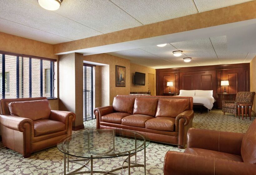 هتل Hilton Garden Inn Rochester/pittsford