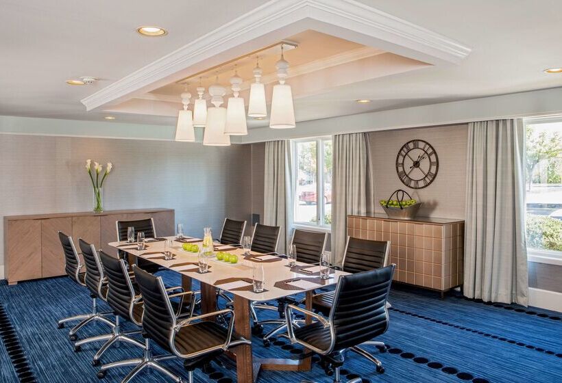 هتل Hilton Wilmington/christiana