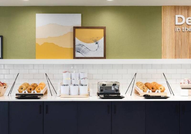 ホテル Spark By Hilton Germantown Washington Dc North
