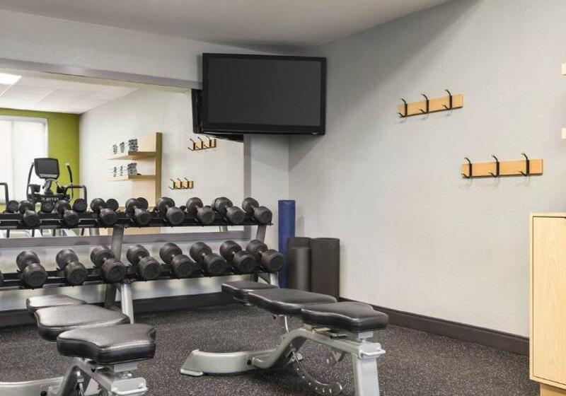 ホテル Spark By Hilton Germantown Washington Dc North