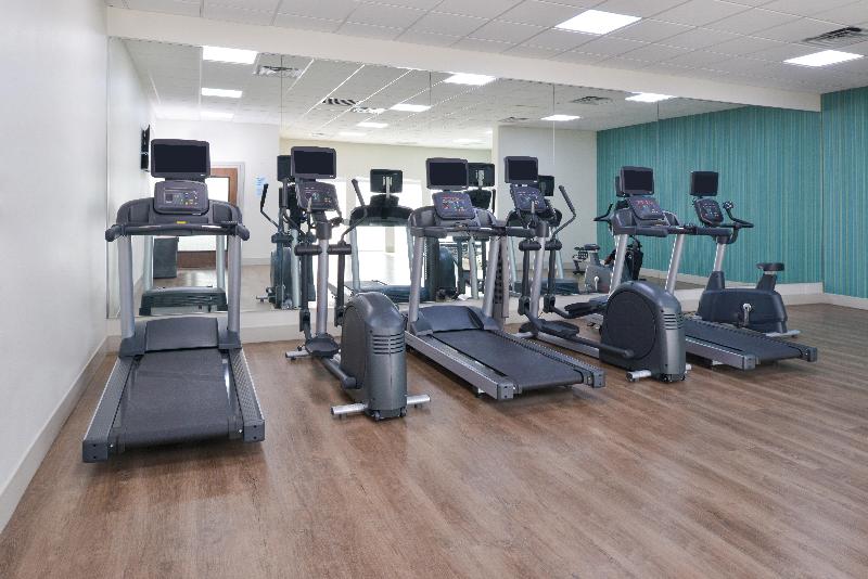 בית מלון כפרי Holiday Inn Express & Suites   Shreveport   Downtown, An Ihg