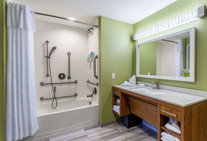 هتل Home2 Suites By Hilton Dover, De