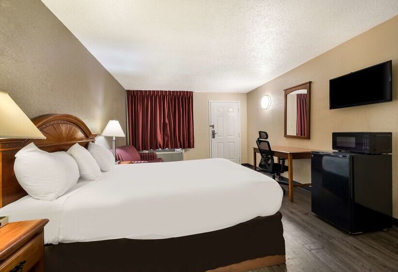 هتل Knights Inn College Station