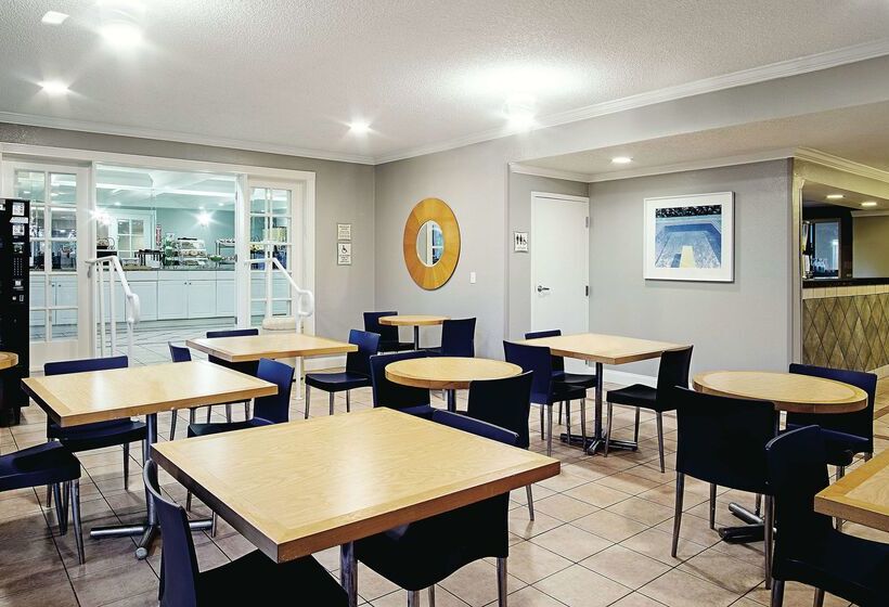 בית מלון כפרי La Quinta Inn By Wyndham West Palm Beach  Florida Turnpike