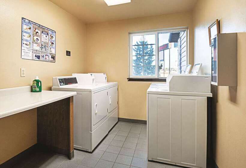 호텔 La Quinta By Wyndham Woodburn