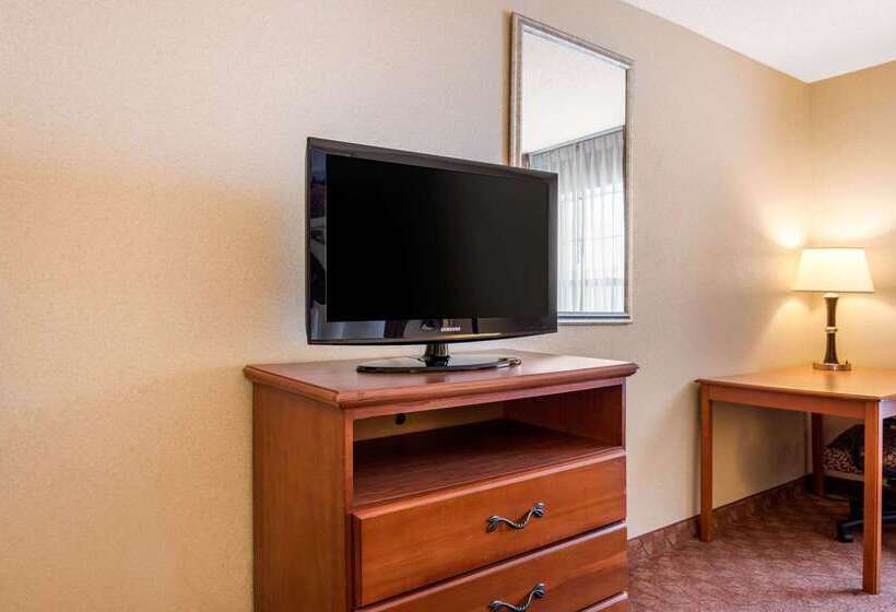 בית מלון כפרי Quality Inn At Bangor Mall