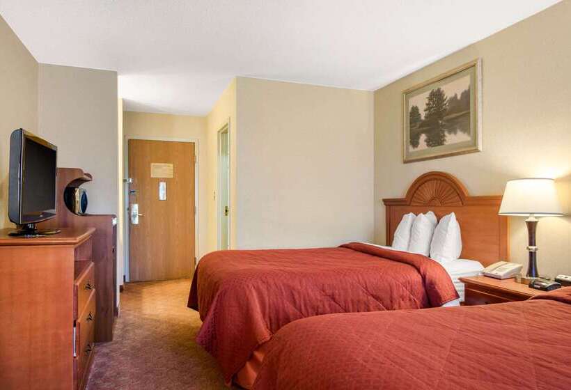 בית מלון כפרי Quality Inn At Bangor Mall