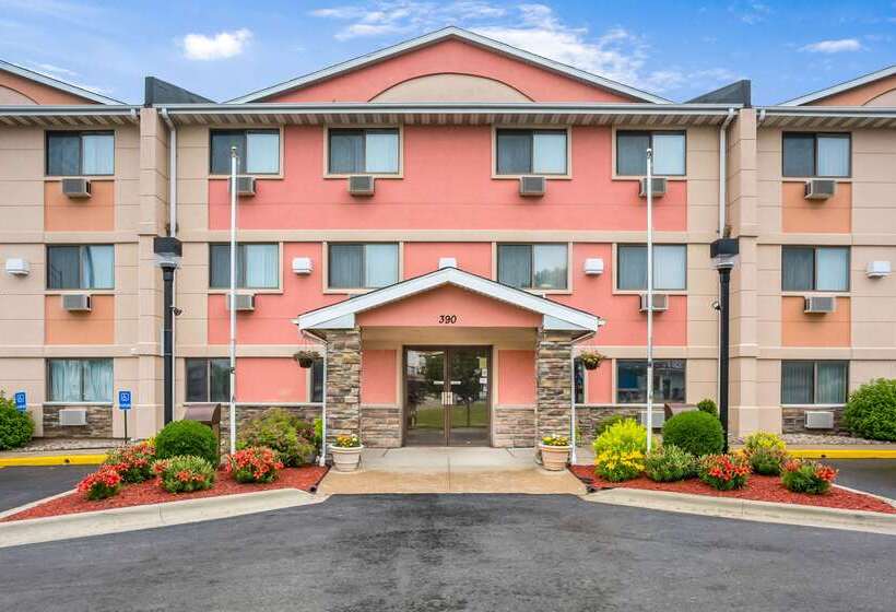 هتل Quality Inn Cedar Rapids South