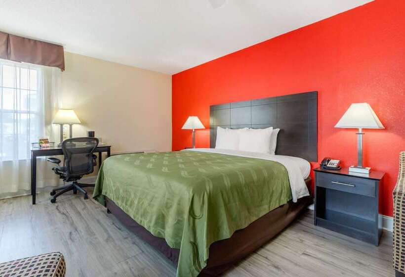 בית מלון כפרי Quality Inn & Suites