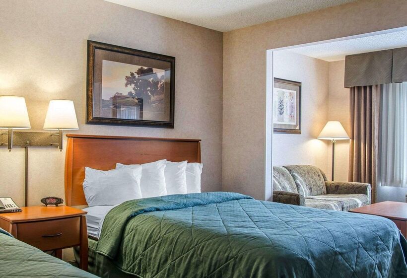 בית מלון כפרי Quality Inn & Suites