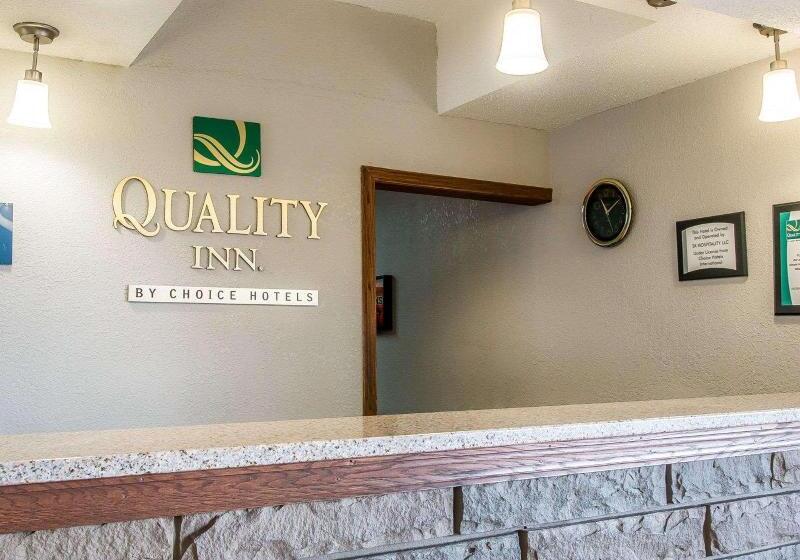 호텔 Quality Inn