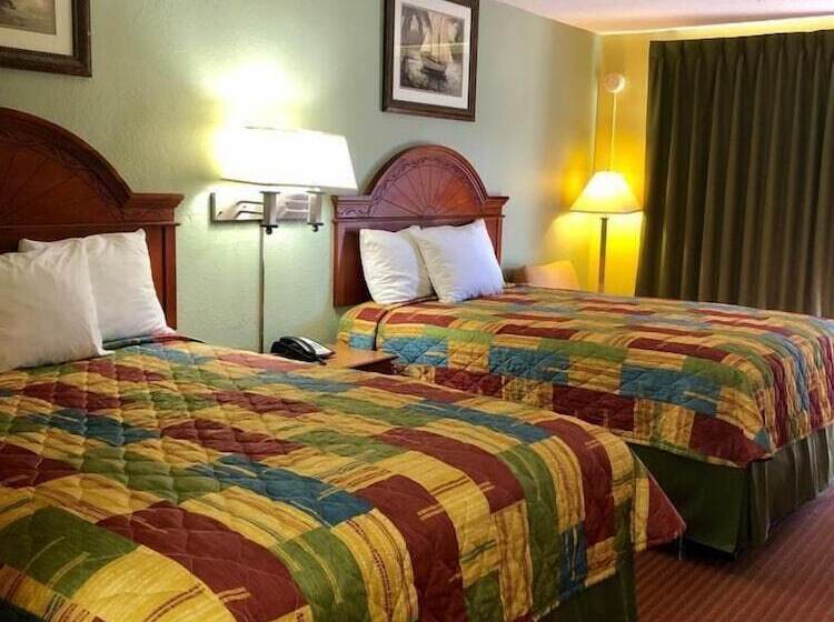 فندق Regency Inn