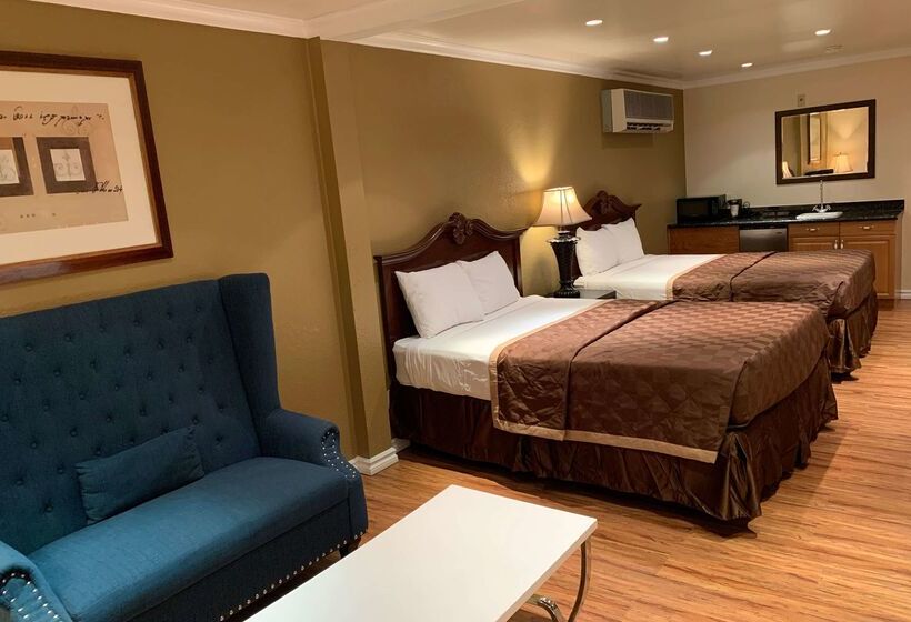 هتل Days Inn By Wyndham Las Vegas Airport Near The Strip