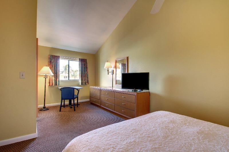 ホテル Waterside Suites & Marina