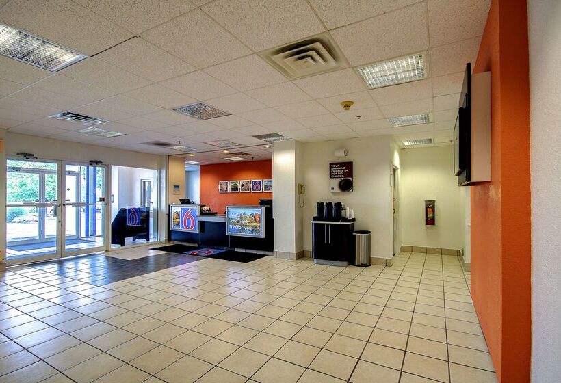 فندق على الطريق Studio 6 King Of Prussia, Pa   Philadelphia