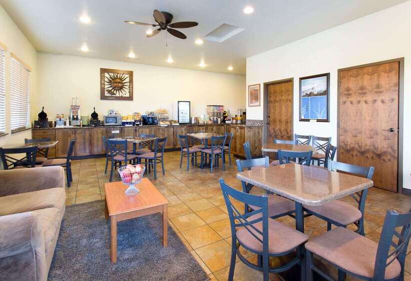 فندق على الطريق Days Inn By Wyndham Grand Junction