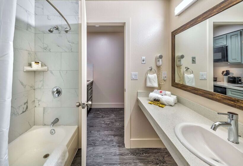 فندق على الطريق Surestay Hotel By Best Western Lovelock