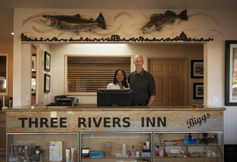 فندق على الطريق Three Rivers Inn
