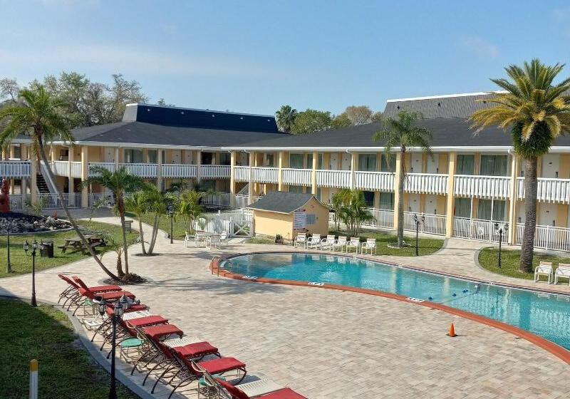 Tahitian Resort