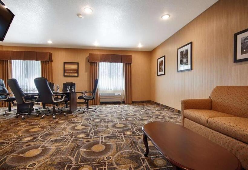 Best Western San Dimas Hotel & Suites