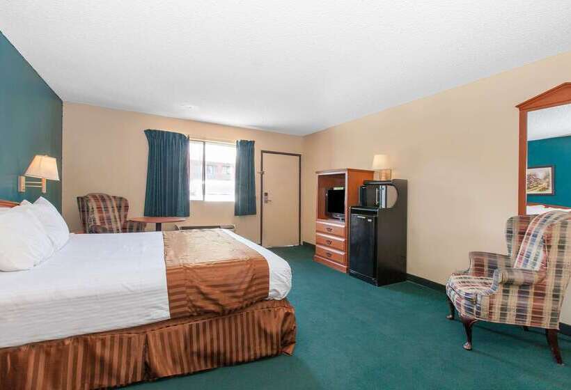 Отель Americas Best Value Inn & Suites Bakersfield Central