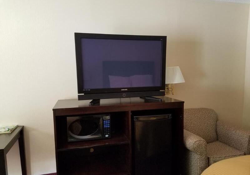 호텔 Amerivu Inn & Suites   Helen   Downtown