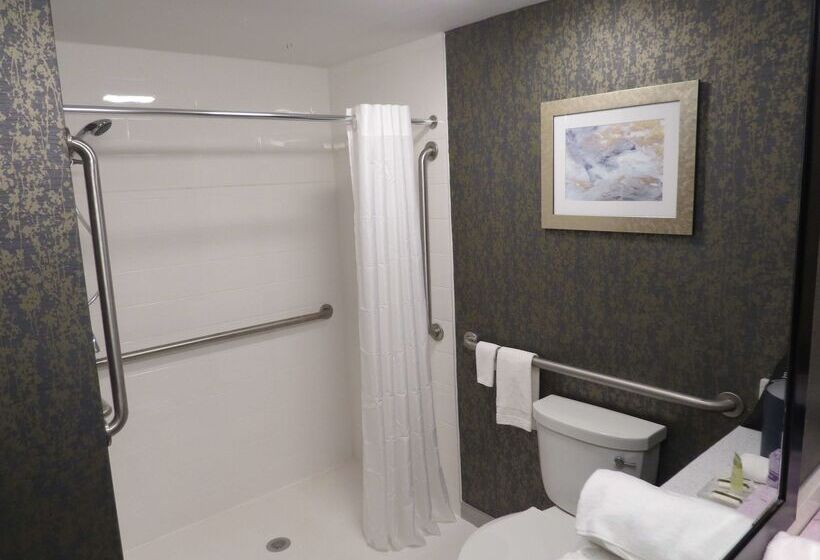 هتل Best Western Plus Landmark Inn