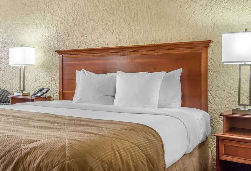Clarion Hotel Broken Arrow   Tulsa