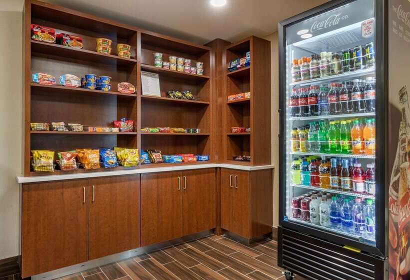 هتل Comfort Inn University