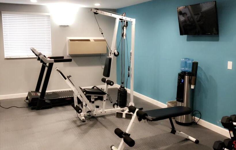 هتل Countryside Inn & Suites Omaha East Council Bluffs Ia