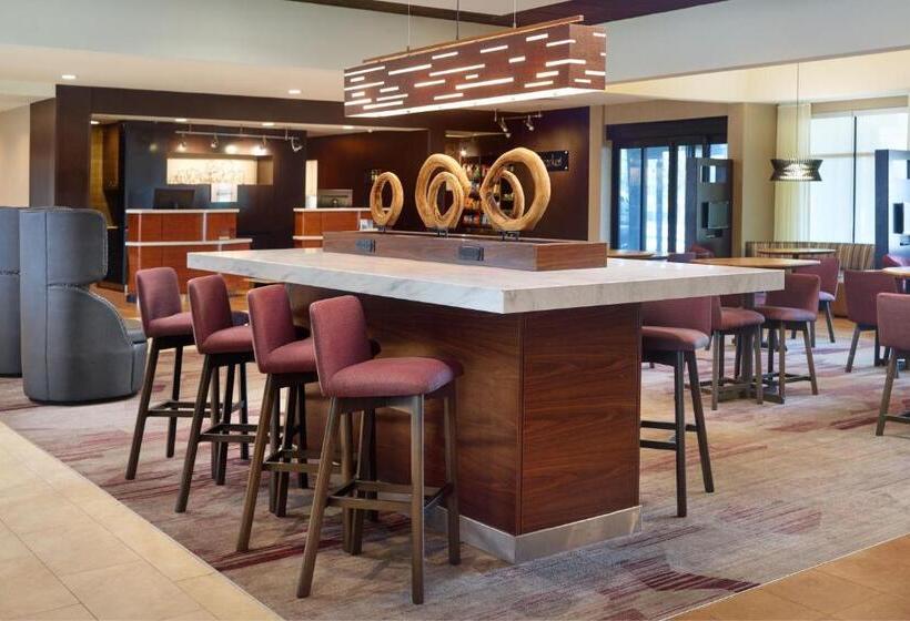 هتل Courtyard By Marriott Atlanta Airport South/sullivan Road