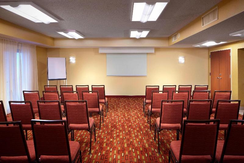 בית מלון כפרי Courtyard By Marriott Fort Lauderdale City Of Plantation