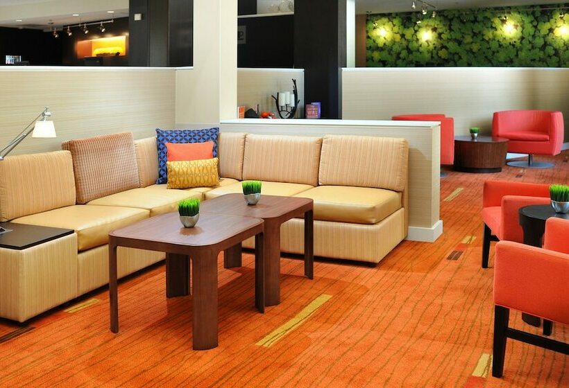 هتل Courtyard By Marriott Oklahoma City Airport